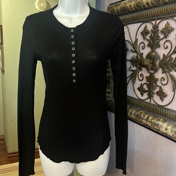 Zenna Top- blue long sleeve stretch Henley - waffle mateySz S - Picture 1 of 11
